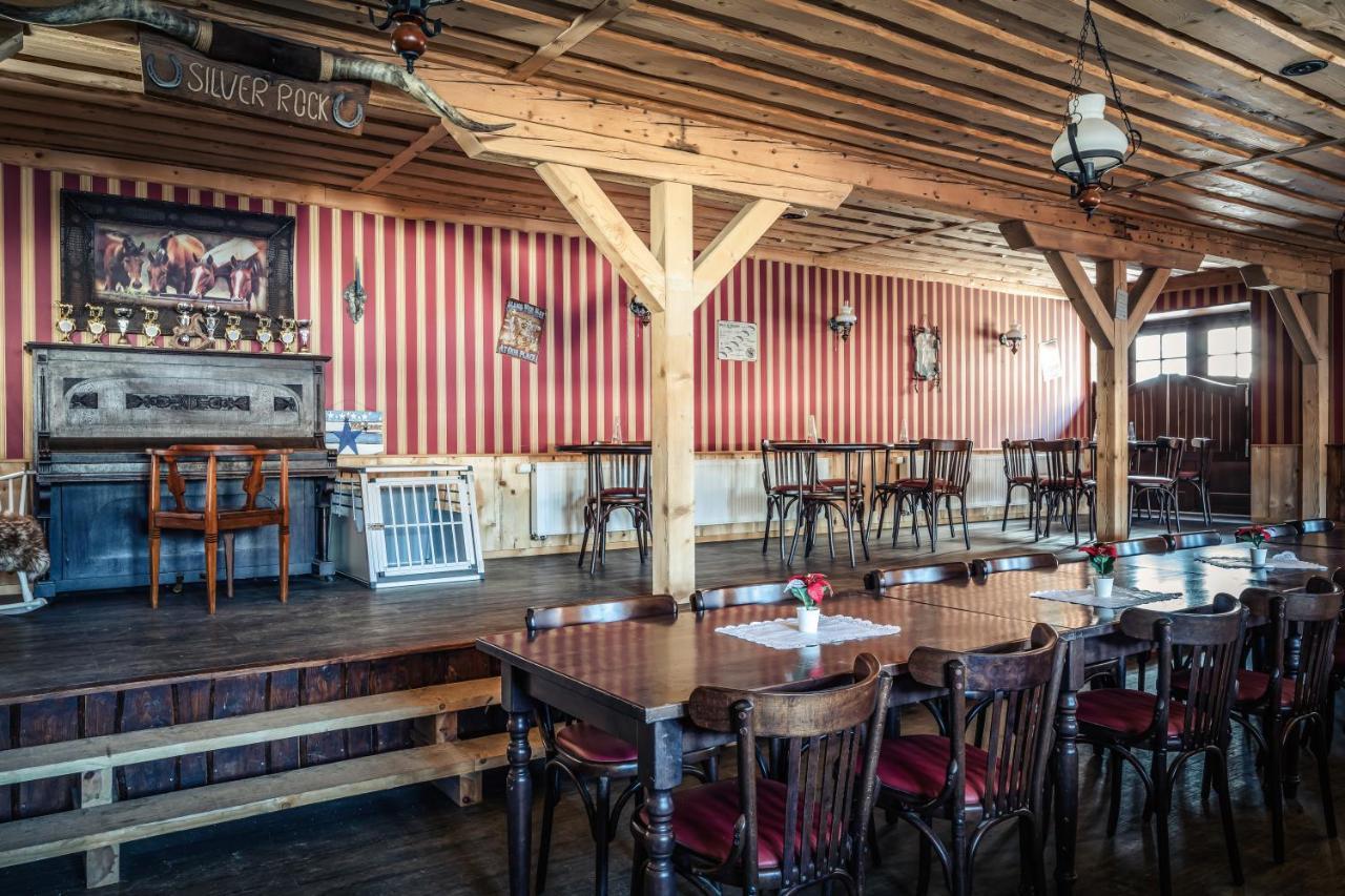 Ranchhouse Bubble - Westernstable - Horse Elterlein Экстерьер фото